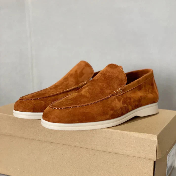 Alvaro | Mocasines de ante con suela híbrida